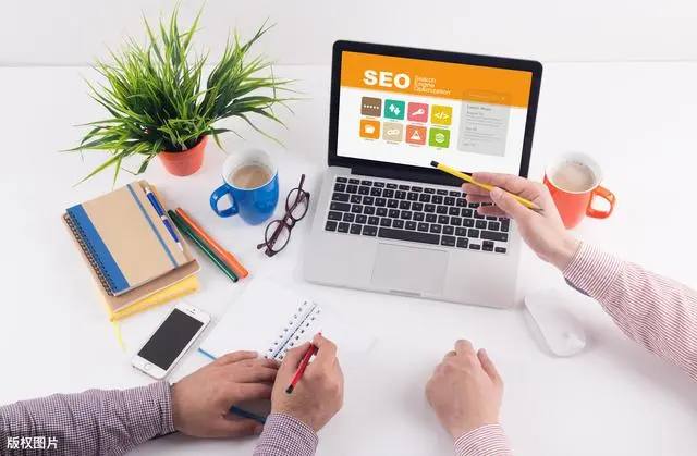 工作两年没在公司留下任何一枚指纹